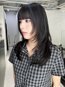 ココ 原宿(KOKO) レイヤーカットくびれヘア夏アプリコットオレンジぱっつん前髪