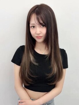 ラニシス ヘアー(Lanisis Hair) レイヤーで小顔見え♪自然に馴染むエクステロング