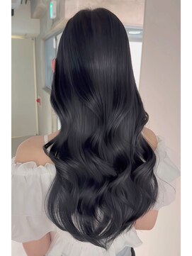 シイム(CYM) 艶髪/ダークブラック/レイヤーロング