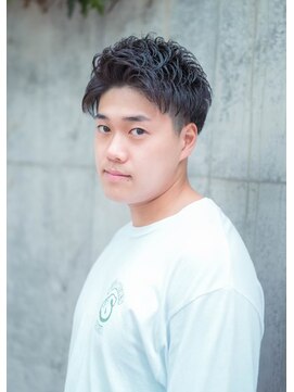 ブロートーキョーバーバーショップ 神田店(Bro Tokyo BARBERSHOP) ツーブロック/ビジネススタイル/前上げ/床屋/理容室/barber