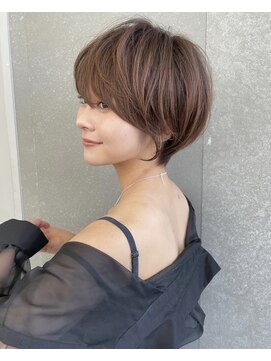 アスター 天神大名店(Aster) ショートボブ/ニュアンスカラー/グレージュ ツヤ髪スタイル