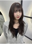 ナチュラルブラウン × ハッシュカット