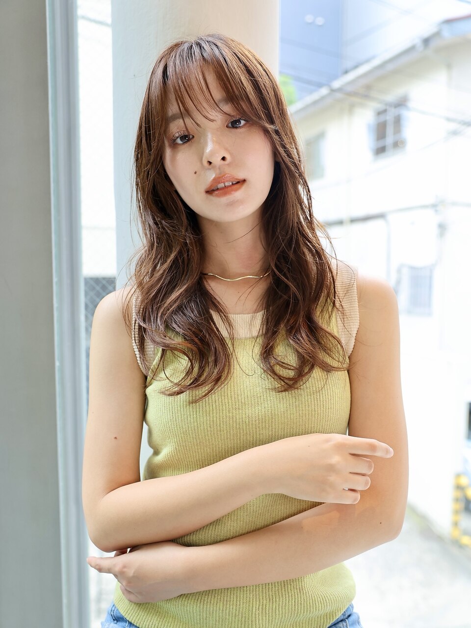 エアリーカール/レイヤーロング/斜めバング/シアベージュ：L289514499