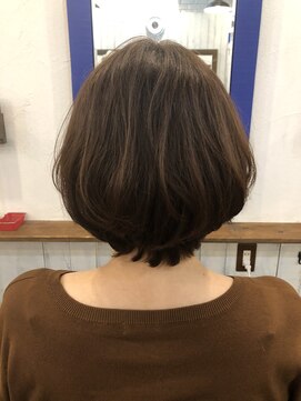 リノ(Lino) ふんわりショート