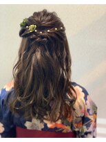 美容室 ルアル 市原市八幡宿店(Luar)&nbsp;卒業袴ハーフアップヘア♪