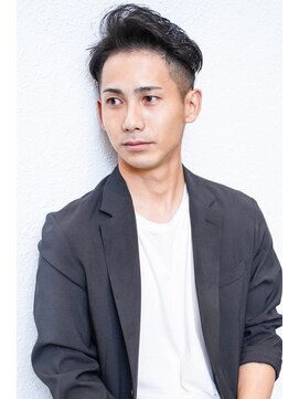 メイドマンバーバーショップ 西宮北口(MADE MAN BARBER SHOP) 【西宮初かりあげ専門店☆】フェードバーバーツーブロビジネス