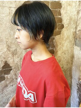 マギーヘア(magiy hair) magiyhair【nico】ショートウルフ　インナーカラー　レイヤー