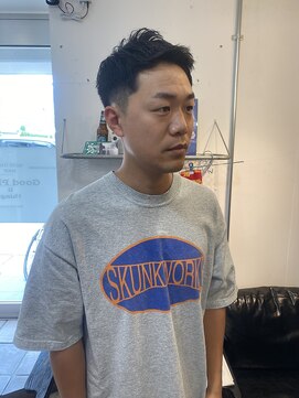 グッドプレイスアンドシング(Good Place&thing) メンズカット短髪ベリーショートフェードアップバング