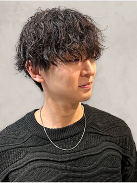 サロンリベルテ(salon Liberte) ビジネスカジュアル×ツイストスパイラル◎好印象大人ミディアム