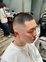 スタンドバーバー 柏(STAND BARBER)&nbsp;MEN’S HAIR/サーフカール/刈り上げセンターパート/<理容室>