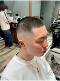 MEN’S HAIR/サーフカール/刈り上げセンターパート/<理容室>