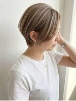 ガガ(GAGA)&nbsp;「極細ハイライト」 アッシュグレー×極細ハイライト
