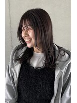 シー(she.) 透明感カラー レイヤーカット