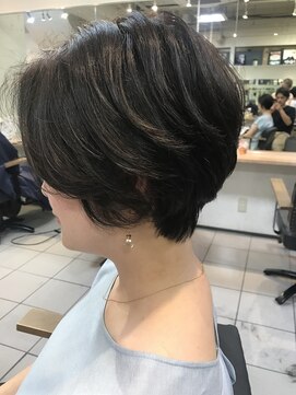 ペネロープ(Penelope) ショート過ぎない大人ショート YACHI