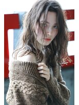 クロム(Chlom)&nbsp;Chlom立川☆大人かわいいセミディベージュカラーTEL 0425125655