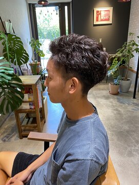 ヘア サロン ルート 幕張(Hair Salon ROUTE) 《大人カッコいい》ツーブロパーマ [ROUTE幕張店]