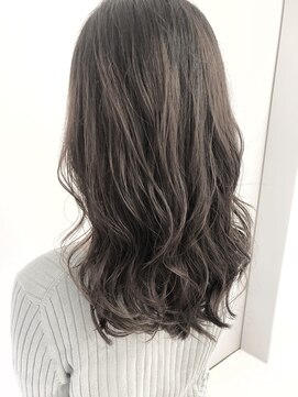 チョビー 銀座(chobii) グレージュ/デジタルパーマ/ゆるふわ/艶/透明感/ふんわり/高柳