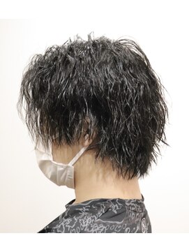 ウィスカーヘアー(whisker hair) ツイストスパイラル