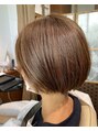 アリューカヘアー(Alluca Hair) 髪の内側を軽くして広がりを抑えてまとまりやすいスタイルに。