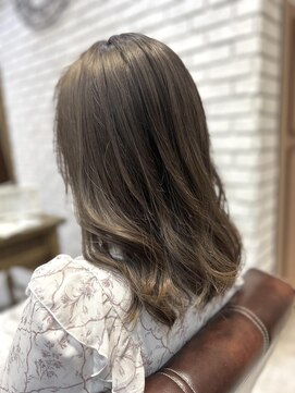 レガロ(REGALO) ブリーチ一回ミルクティーグレージュ　#綱島