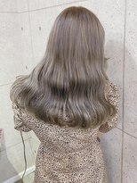 ミラ 新宿(MILA)&nbsp;ブリーチカラー/ダブルカラー/ケアブリーチ/ココアベージュ