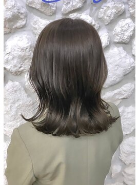 リン モアナバイヘッドライト 武蔵小杉2号店(lynn Moana by HEADLIGHT) lynn【武蔵小杉】#ハイライト#グレージュ#20代30代40代50代