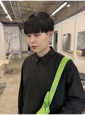 マッシュ　ハンサムショート　刈り上げ　ボーイッシュ