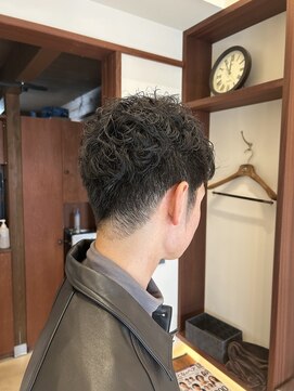 リチウム(Lithium) 〈大人の渋髪〉クセ毛風パーマ