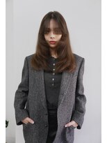 アスター(astar)&nbsp;ミディアムレイヤースタイル