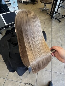 ソワンドゥブレス 瓜破店(soin de brace) ハイトーン×髪質改善トリートメント