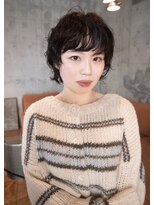 シカ(sica)&nbsp;伸ばしかけにぴったりショートボブパーマスタイル☆