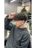 スパイキーショート　フェード　スペインカール　ルーズパーマ