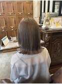 ミルクティーベージュ
