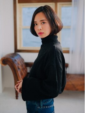 エマージュ 池袋東口店(Emerge) 大人クールなダークボブ