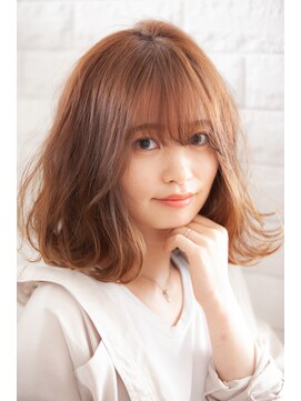 ヘアーサロンロージー 水沢寺小路店(Hair Salon Rosy) 大人可愛い ゆるふわボブ