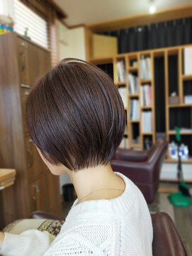 キュウヘアー(KYUU HAIR) ショート×アッシュグレー
