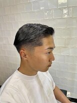 メリケンバーバーショップ フクオカ(MERICAN BARBERSHOP FUK)&nbsp;かきあげナチュラルフェード