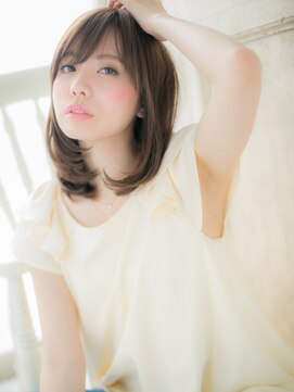 ブルー(BLUE) グレーベージュ斜めバング小顔前下がりボブ20代30代40代c水戸