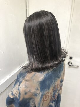 アネラ(Anela) コントラストハイライト 切りっぱなしボブ【平井】