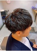 ツーブロック 黒髪 パーマ マッシュ