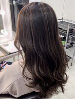 ワンズリー 本厚木店(ONE's ly) ブラウン