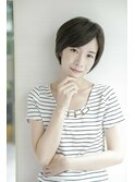 セクションカラー/グラデーションカラー/ペールベージュ/秋葉原