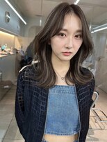 サイン 表参道(SIGN) 韓国ヘアグレージュカラーブリーチ無し髪質改善イヤリングカラー