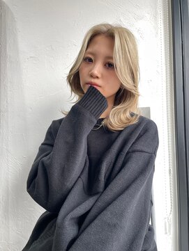 ストラト(STRAT) 【SHUN】オリーブベージュ