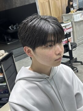 フォンド 津田沼(fond.) ダークアッシュ/アッシュブラック/カルマパーマ/ベリーショート