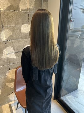 ユニ バイ ミリィ 四日市(uni by mily) 【uni馬場】アッシュベージュ/髪質改善/プレミアム/ロングヘア