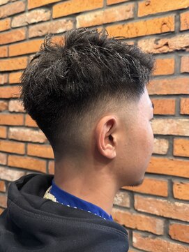 ドゥーエン 京橋店(DoEN) スキンフェード×ツイストスパイラル