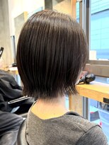 エリマ 調布(elima) 調布イルミナカラーレイヤーボブウルフショートカットベージュ