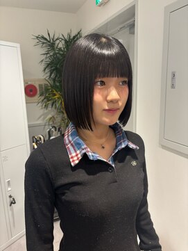 フォト イケブクロ(foto IKEBUKURO) 冬のパツっとボブでファッションとの相性◎