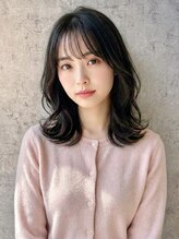 ミム(Mimu)&nbsp;20代30代40代/小顔似合わせカット/レイヤー/ミディアムレイヤー